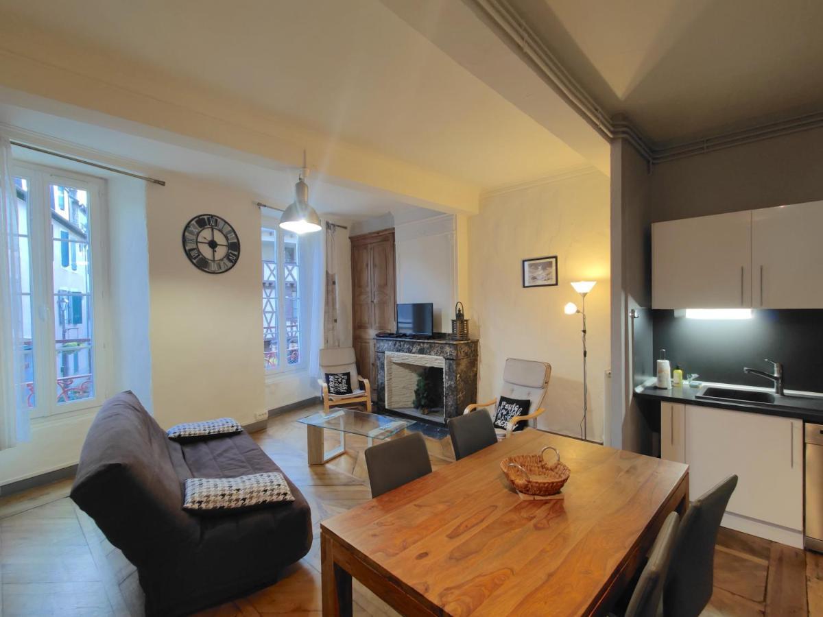 Appartement Centre-Ville Pour Sejour Et Cure Bagnères-de-Bigorre Exteriör bild
