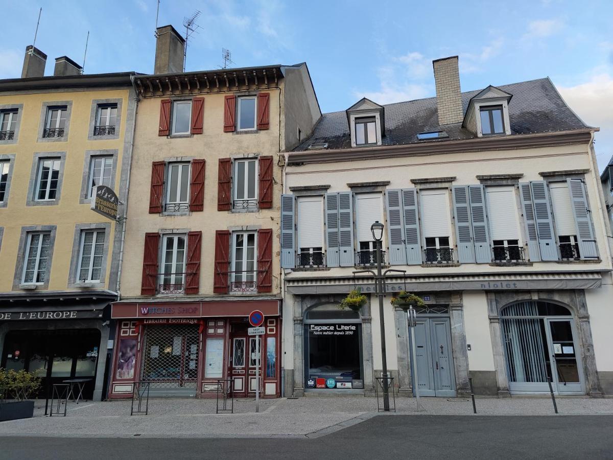 Appartement Centre-Ville Pour Sejour Et Cure Bagnères-de-Bigorre Exteriör bild